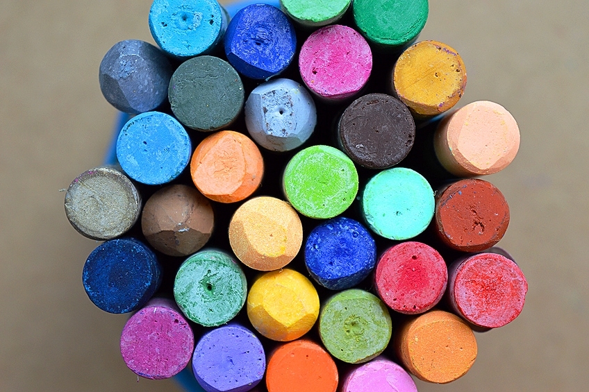 What are The Differences Between Paint, Crayon, Oil Pastel, and