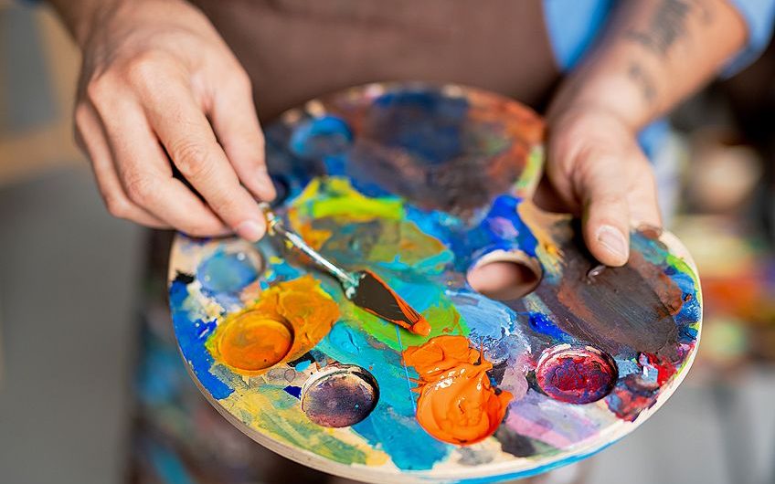 Oil vs. Acrylic - Looking at the Difference Between Acrylic and Oil Paint