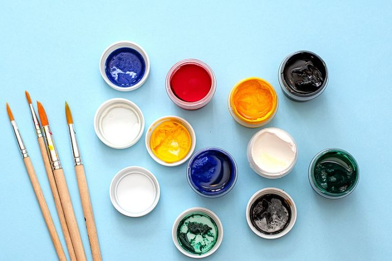 Best Acrylic Paint – Complete Guide for Finding your Matching Acrylics