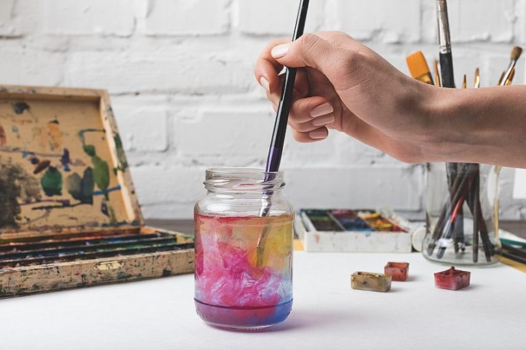 How to Clean Acrylic Paint Brushes - Easy Brush Care Guide