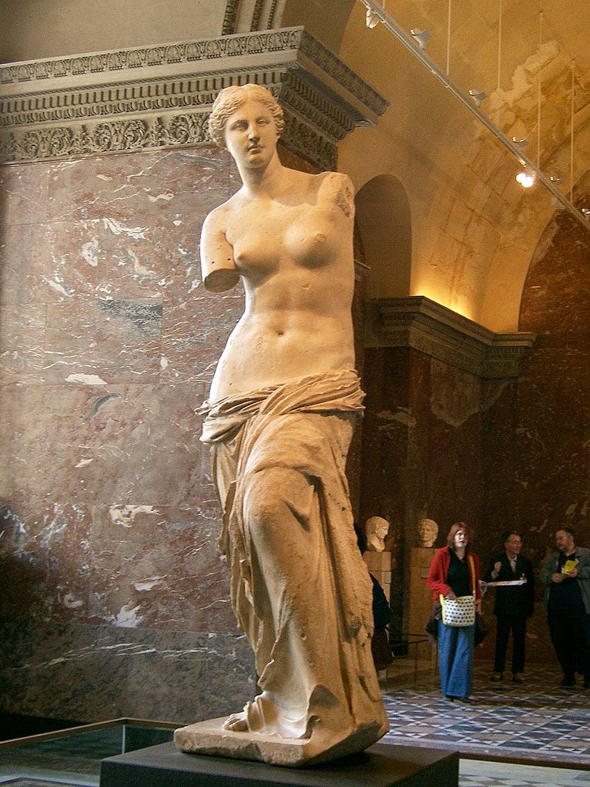 Famous Greek Art Statue
