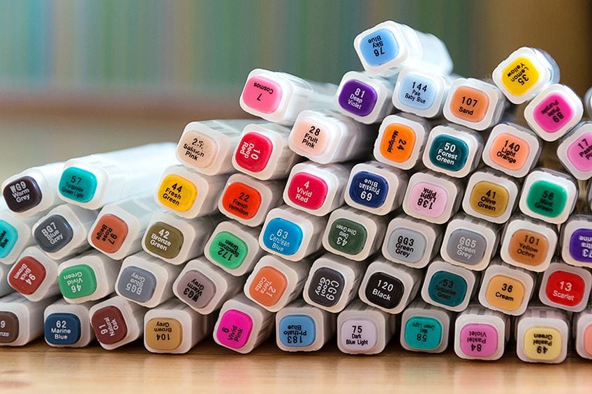 17 Different Types of Art Markers: The Best Art Markers to Color Your World  - CraftyThinking