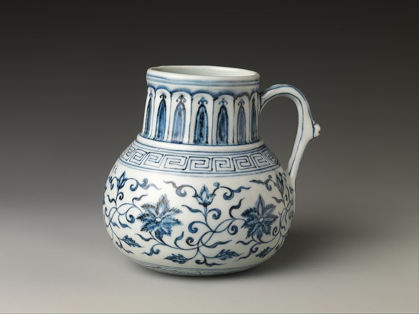 Chinese Art Porcelain