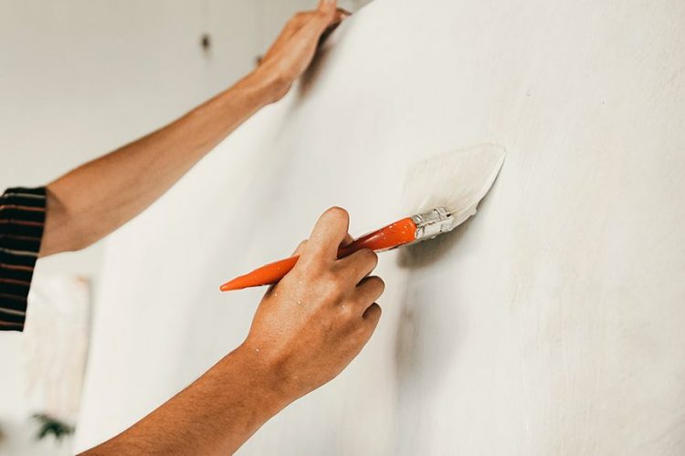 How Long Does It Take Gesso to Dry? How to Apply Gesso and Dry It