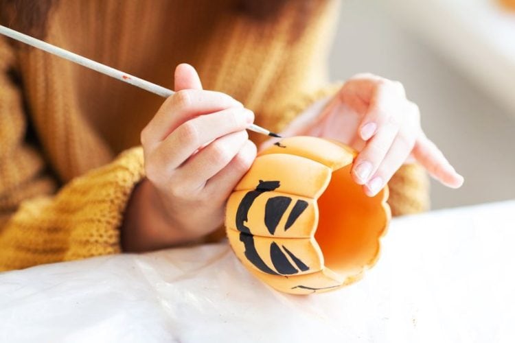 Acrylic Paint on Plastic Tips for Coating Polymers