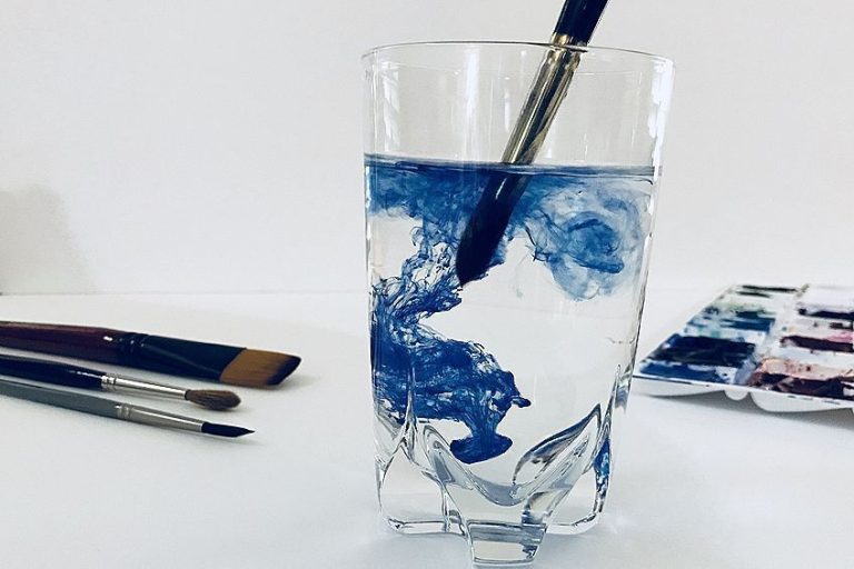 Acrylic Paint on Wood Your Guide to Acrylic Paint on Woodwork