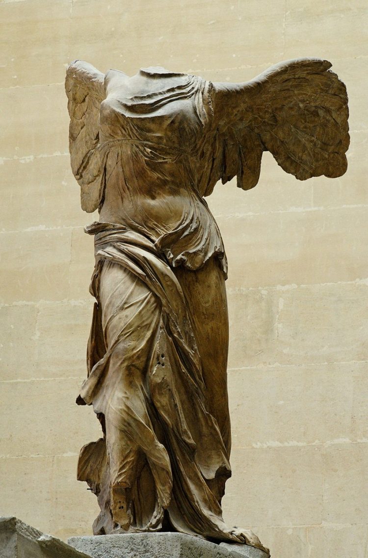 Famous Sculptures - History's 18 Most Famous Sculptures