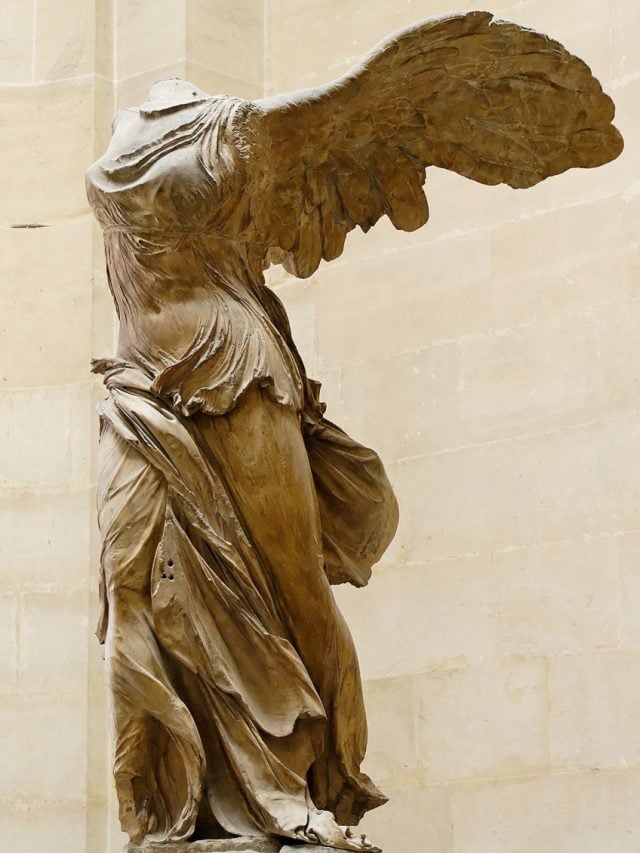 cropped-Nike-of-Samothrace-Statue.jpg