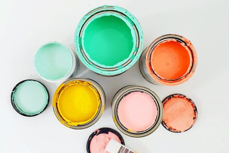 Enamel vs. Acrylic The Difference Between Acrylic and Enamel Paint