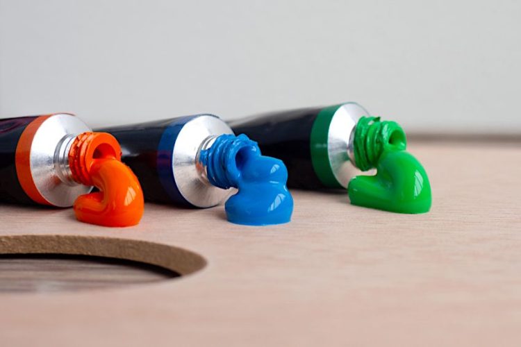 How to Thicken Acrylic Paint Using Acrylic Paint Thickener