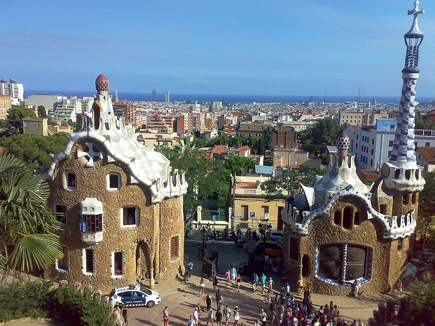Notable Gaudi Architecture