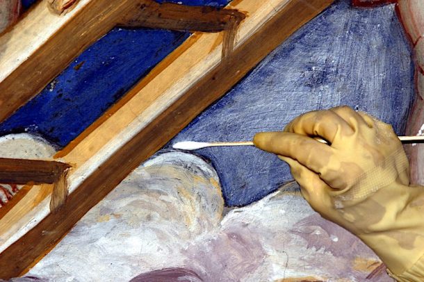 How To Clean An Oil Painting - The Best Oil Painting Cleaners