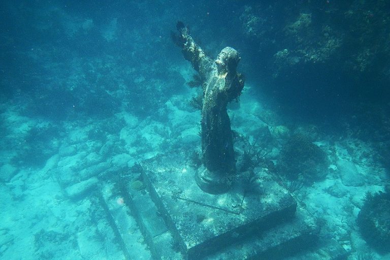 “Christ of the Abyss” Statue – A Look at Guido Galletti’s Famous Work