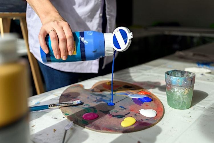 How to Thin Acrylic Paint Mediums for Washes and Pours