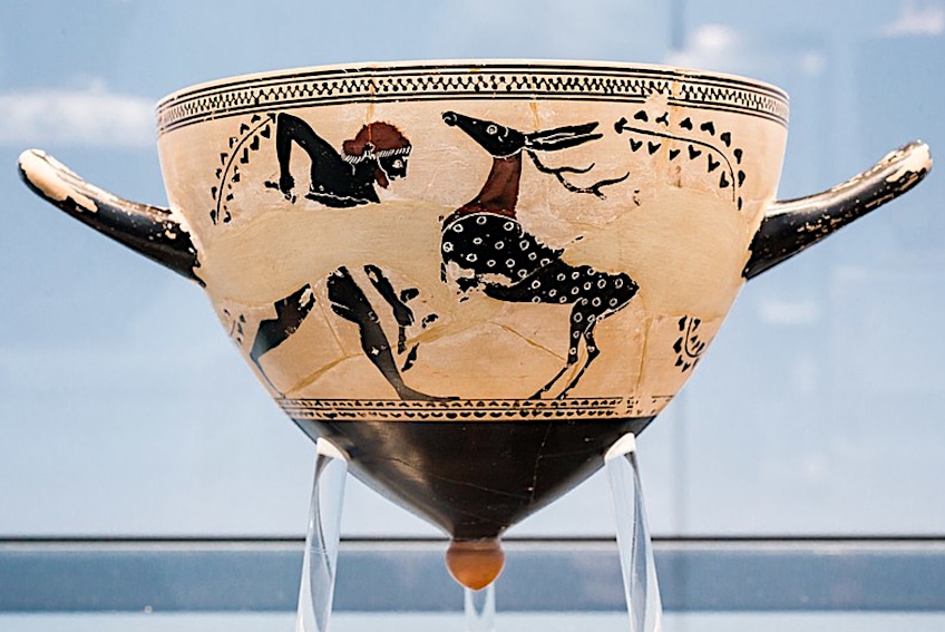 Psiax Painter-Style Archaic Vase