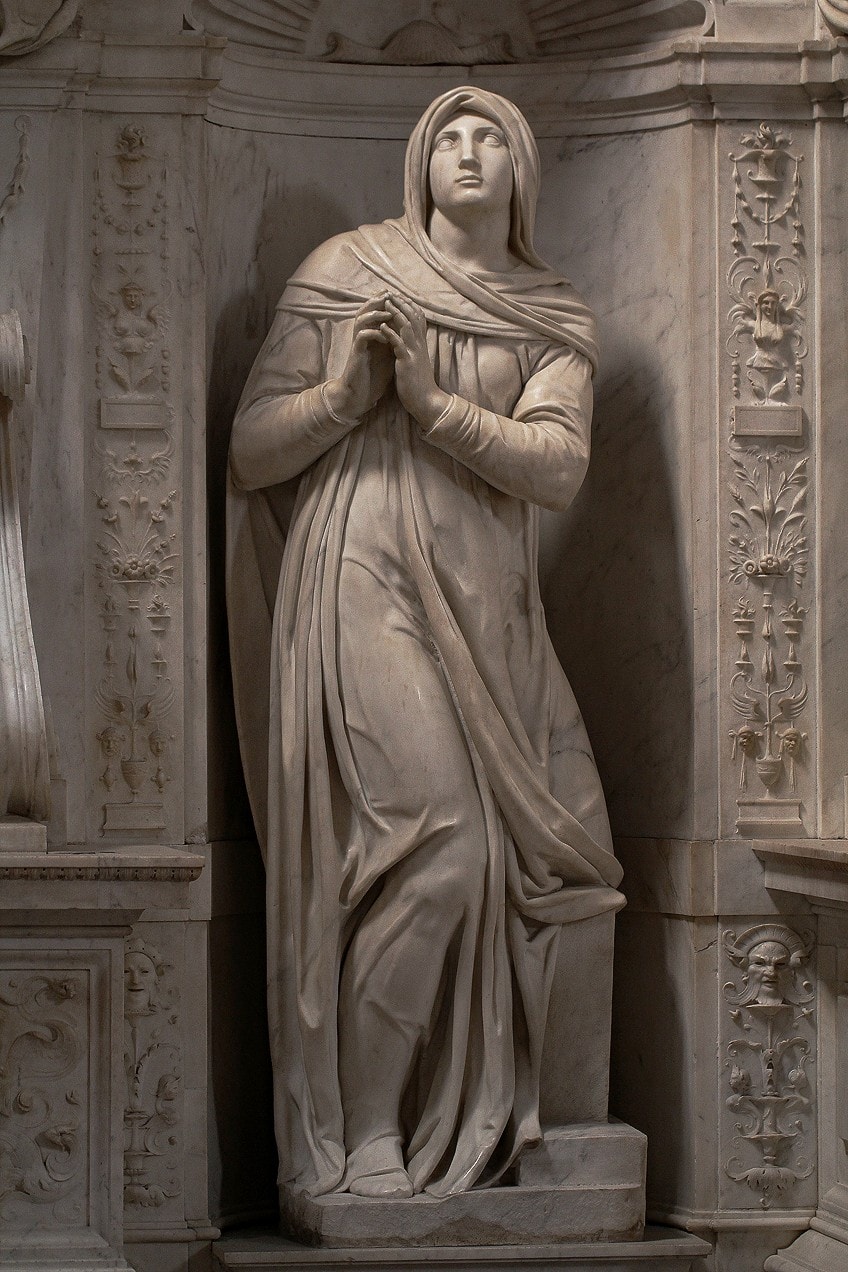 Renaissance Sculpture by Michelangelo