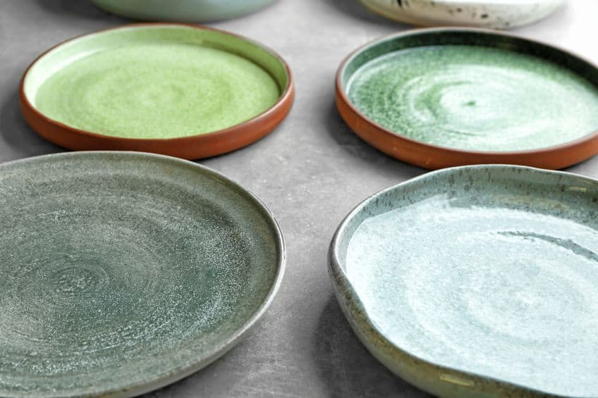 5 Methods for Painting on Pottery