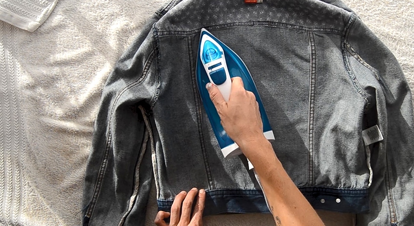 How to paint your own denim jacket in 6 steps