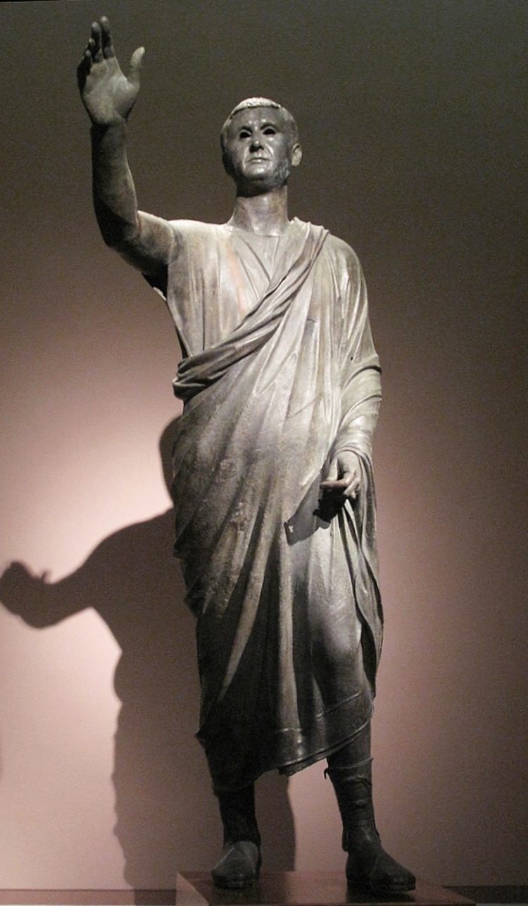 Famous Roman Statues - The Best Ancient Roman Sculptures