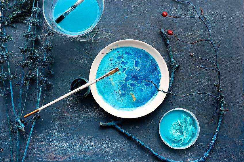 Mixing Aqua Blue Paint