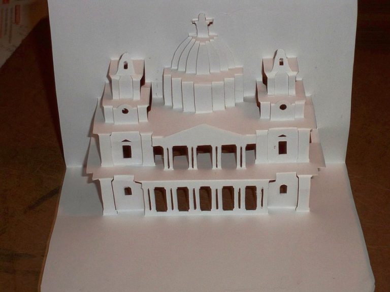 Kirigami Art Discover the Delicate Art of Japanese Paper Crafts