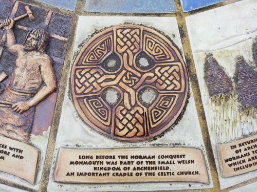 Celtic Knot - The History and Symbolism Behind Celtic Knots