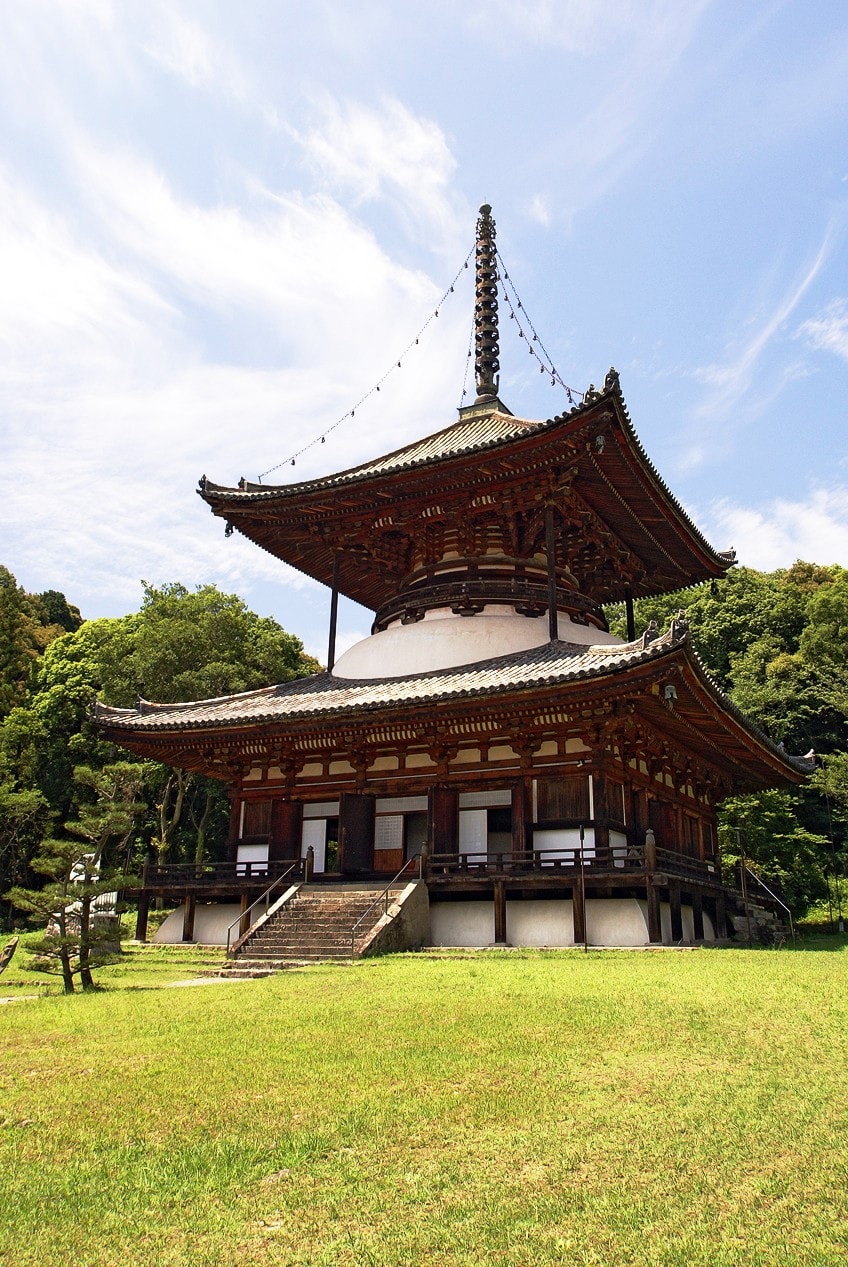 famous ancient japanese architecture