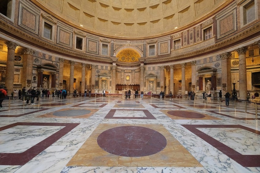 Pantheon Italy Interior