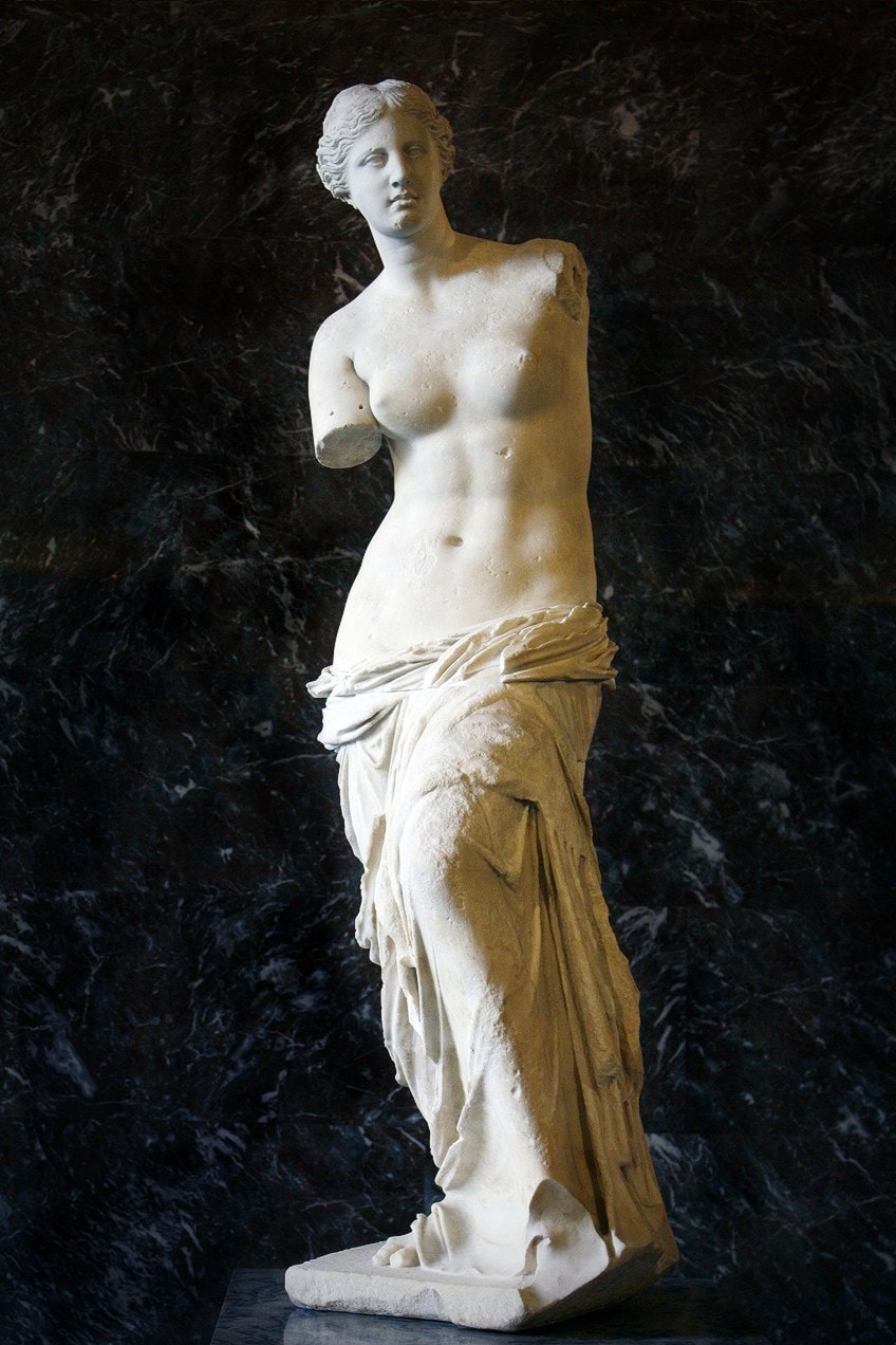 Most Famous Female Greek Statues