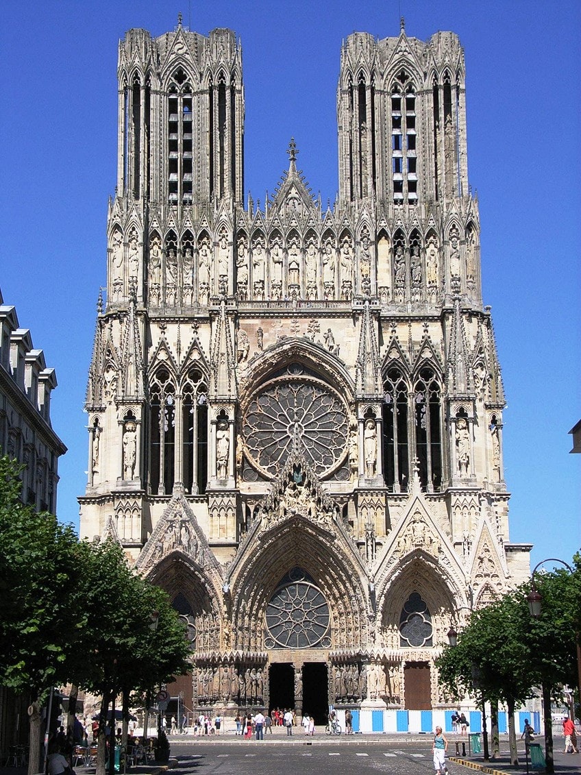 famous gothic cathedrals in europe