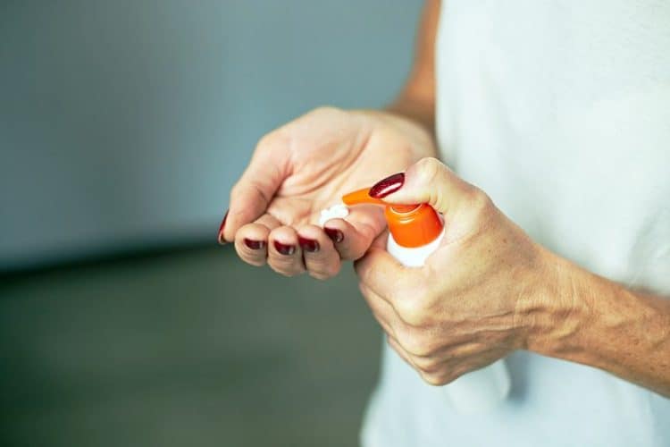 Is Acrylic Paint Washable? Tips on How to Wash Off Acrylic Paint