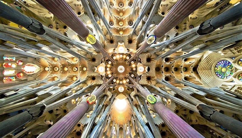 Gaudi Cathedral Architect