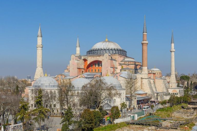 Hagia Sophia in Istanbul – The History of the Hagia Sophia Church
