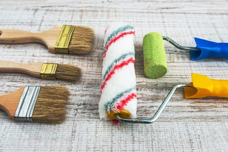 Can You Use Oil Paint on Wood? How to Use Oil Paint on Wood