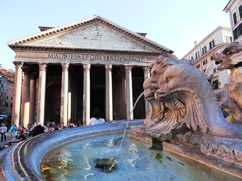 Ancient Roman Fountains to See