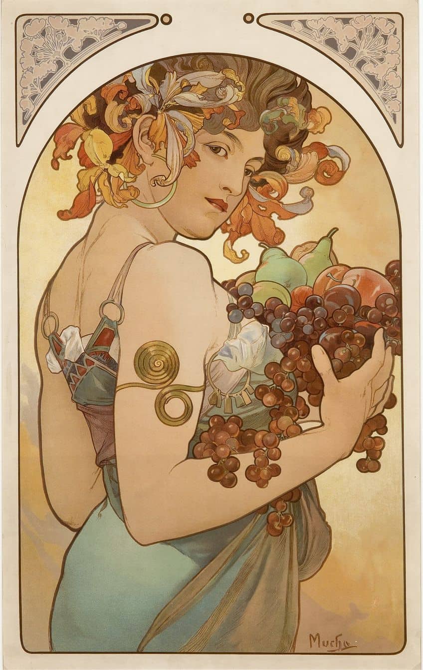 What Is the Difference Between Art Nouveau and Art Deco?