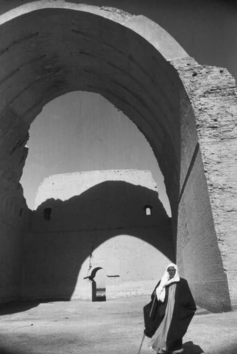 Famous Photojournalists Exploring Journalism Photographers