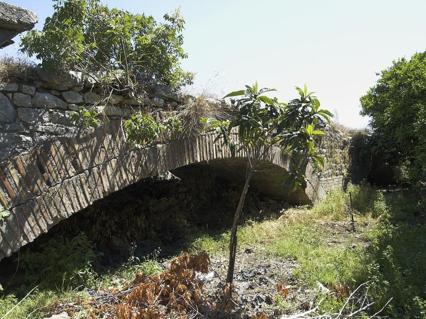 Famous Old Stone Bridges