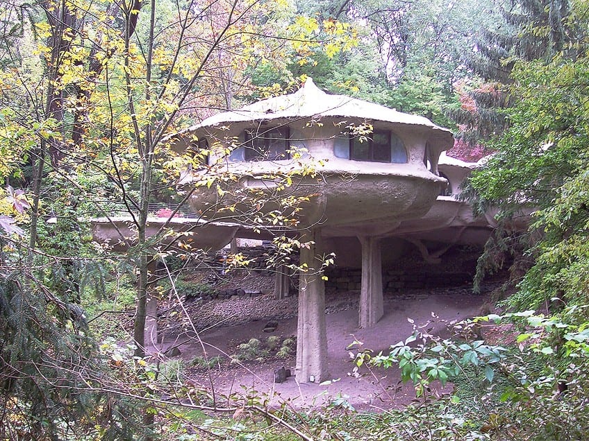 Mushroom Odd Houses