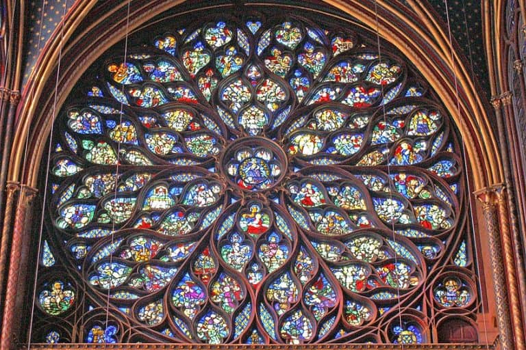 Sainte Chapelle in Paris – Awe-Inspiring Architecture