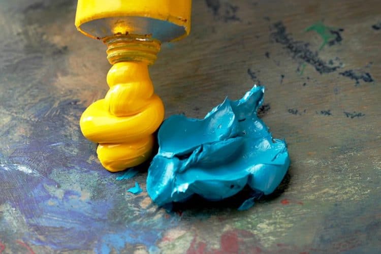 Can You Mix Acrylic and Oil Paint? Properties of These Paints