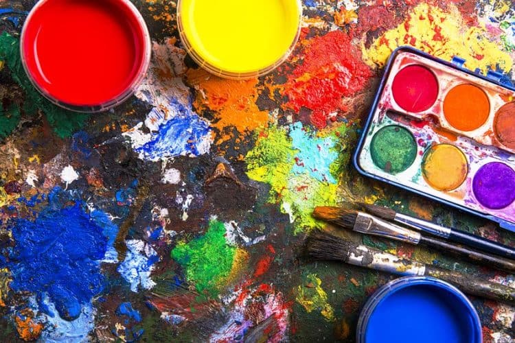 Can You Mix Acrylic and Oil Paint? Properties of These Paints