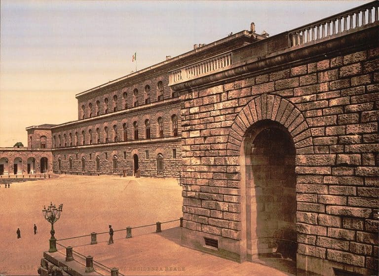 Famous Renaissance Buildings - Masterpieces of a Golden Age