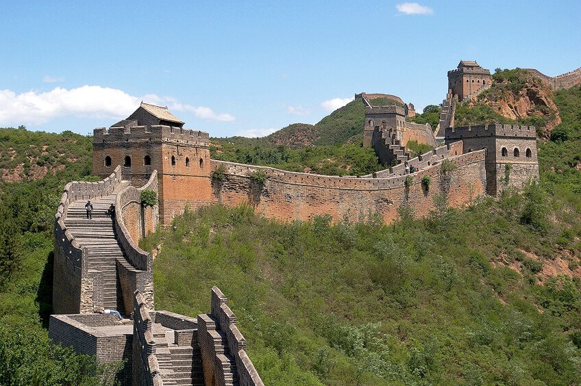 building the great wall of china