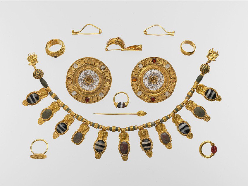 Famous Ancient Greek Jewelry