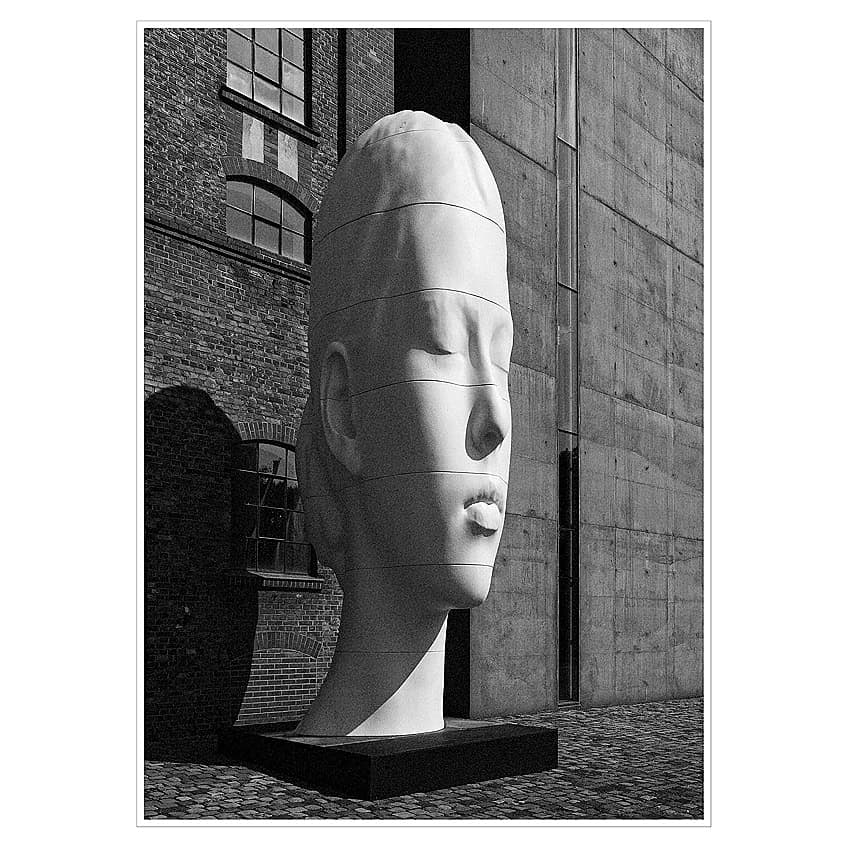 Artwork by Jaume Plensa