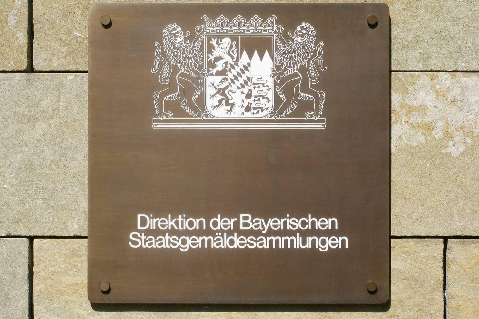 Official sign for the Bavarian State Painting Collections in Munich.