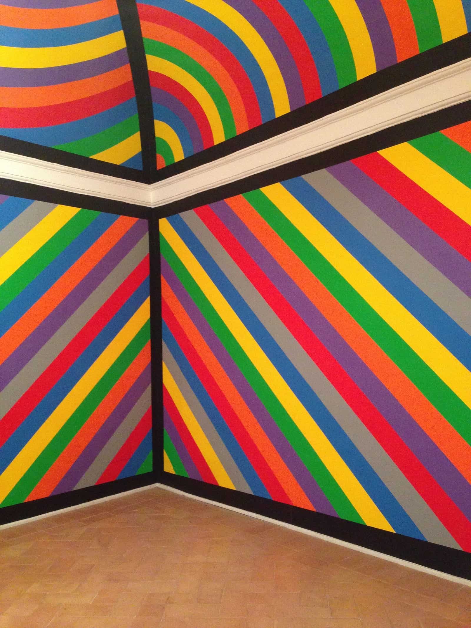 Wall drawing Sol LeWitt. Spoleto. Wall drawing Sol LeWitt. Spoleto.