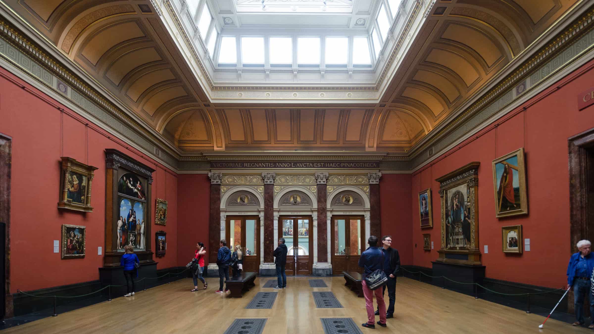 England's national museums to remain free for overseas visitors
