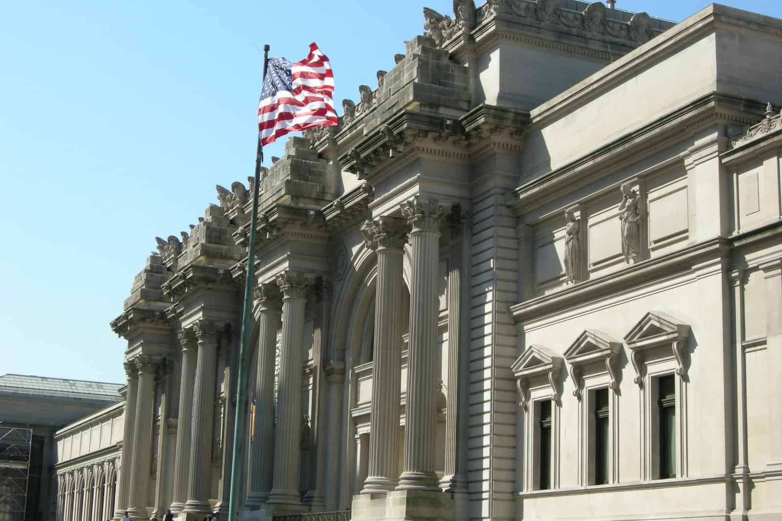 Entrance facade of the Metropolitan Museum of Art on Fifth Avenue.